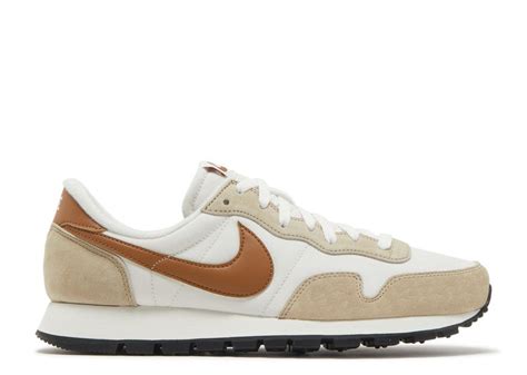 Air Pegasus 83 Premium 'Phantom Ale Brown' 